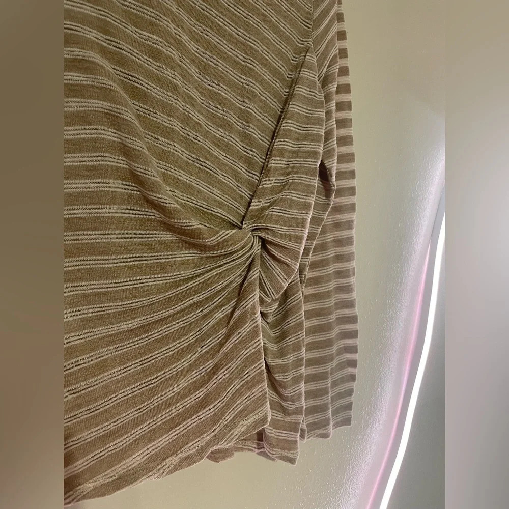 Umgee Long Sleeve Sheer Top - Picture 2 of 4